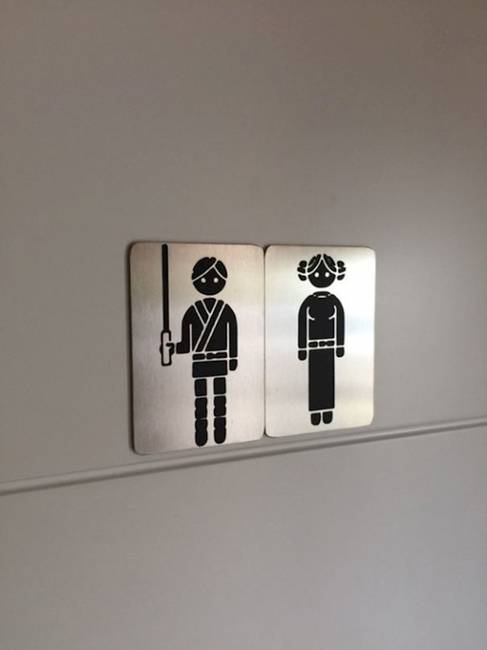 Kreatív és szellemes WC-táblák, amik garantáltan mosolyt csalnak az arcodra