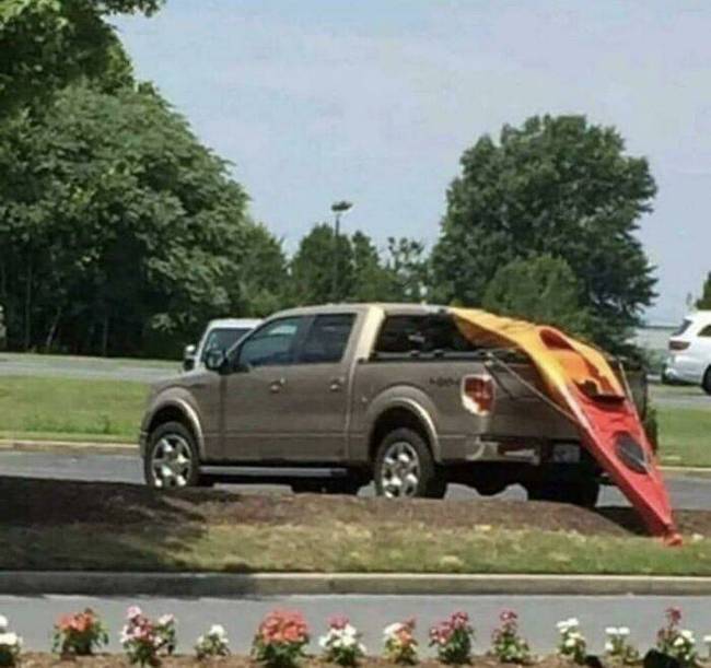 Ne hagyd a kajakot a tűző napon.