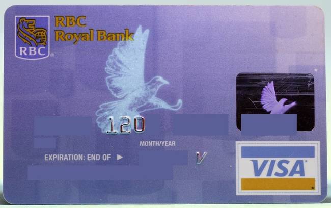 UV fény alatt nézve a Visa kártyákon egy sas jelenik meg.