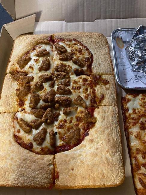 A pizzaszélek szerelmeseinek.