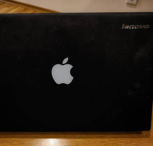 „Az új munkahelyemen azt mondták, hogy Apple laptopon fogok dolgozni."