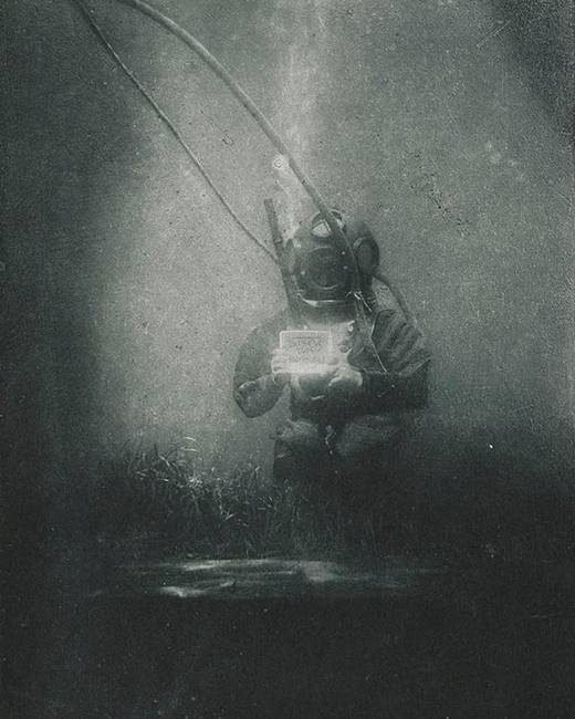 Az első víz alatt készült fotó - 1893.