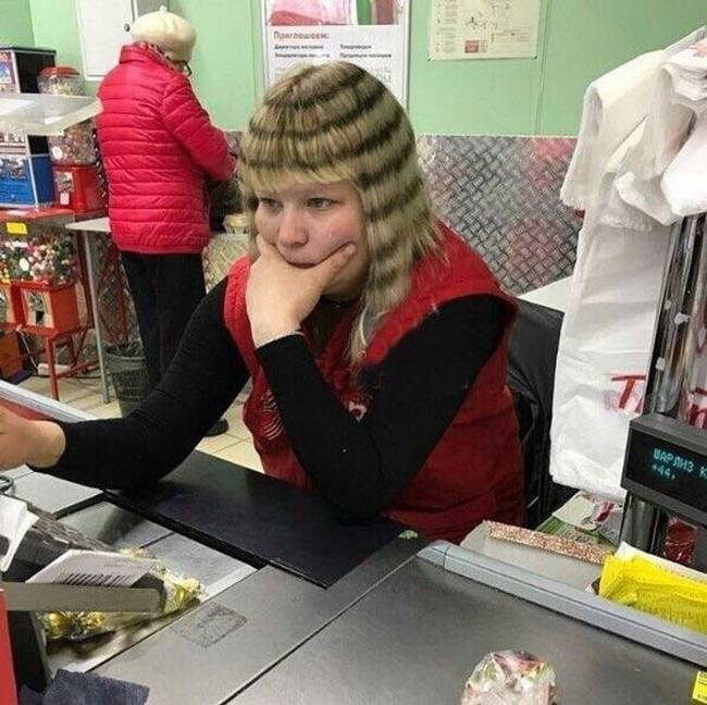 Méhkas frizura.