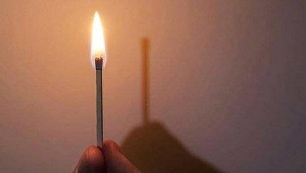 „Ma megtudtam, hogy a láng nem vet árnyékot.''