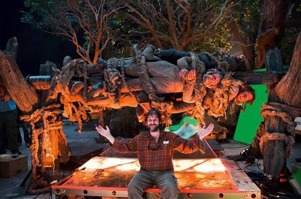 A hobbit (2012).