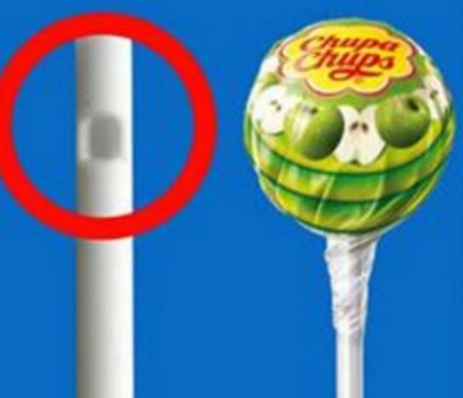 Miért vannak apró lyukak a nyalókapálcikákon?