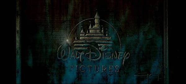 Melyik Disney-film kezdődik így?