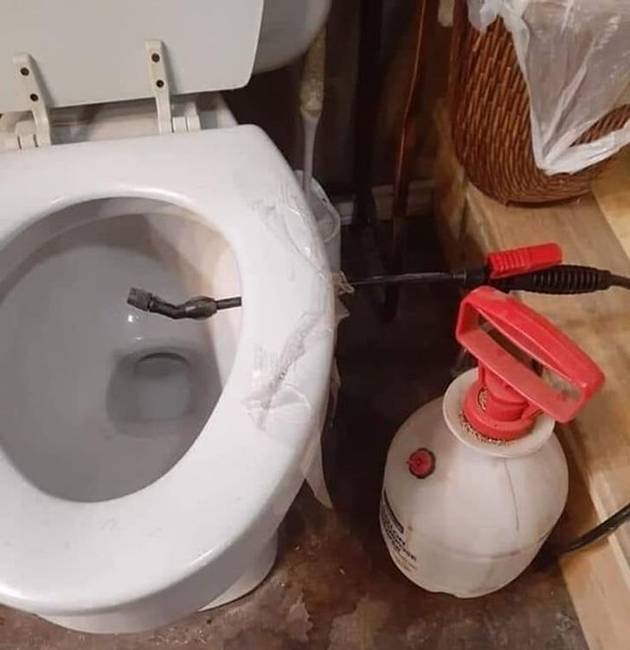 Rögtönzött bidé.