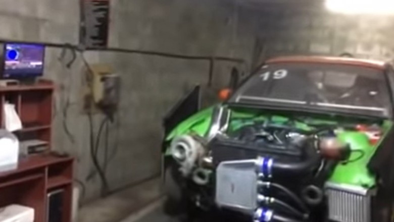 Akkora turbót raktak ebbe az autóba, hogy teszt közben beszippantott egy rongyot a szekrényről