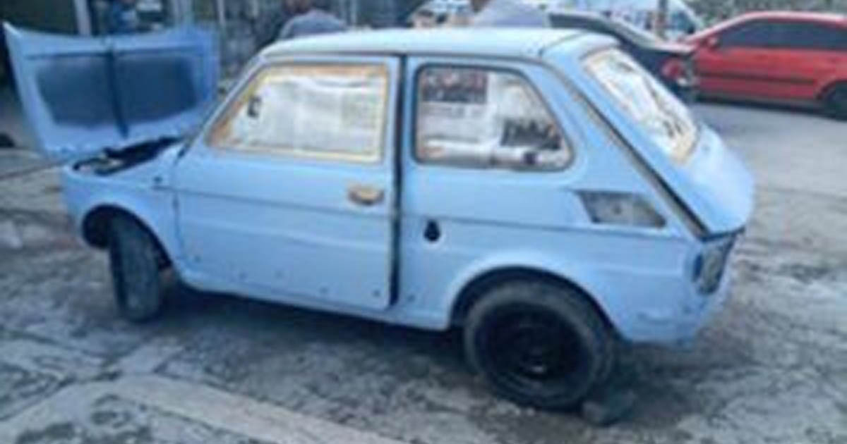 Vett egy öreg kispolskit, és elektromos autóvá alakította