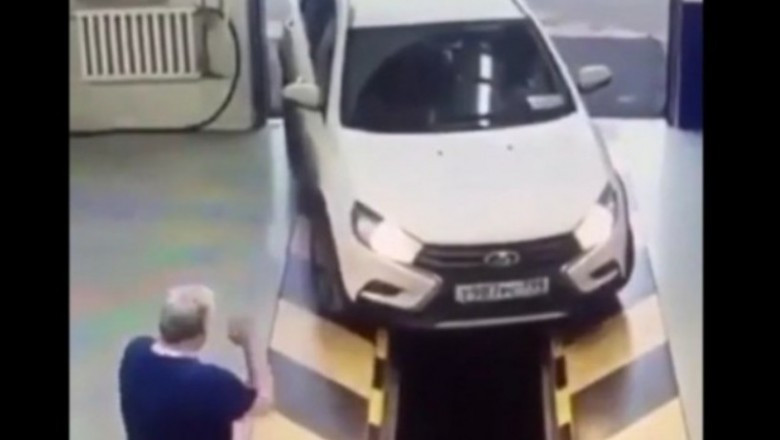 Az ügyfelek szerelőakna fölé állása mindig hordoz magában némi rizikót