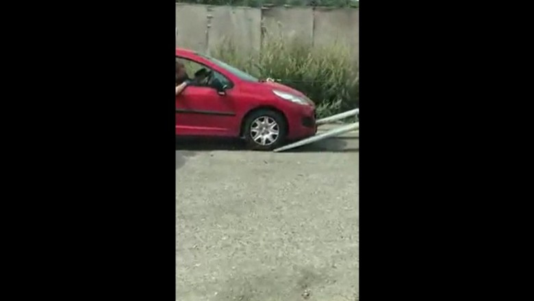 Ha azt hiszed, hogy már semmi sem fog meglepni, akkor figyeld, hogy vontatták el ezt az autót