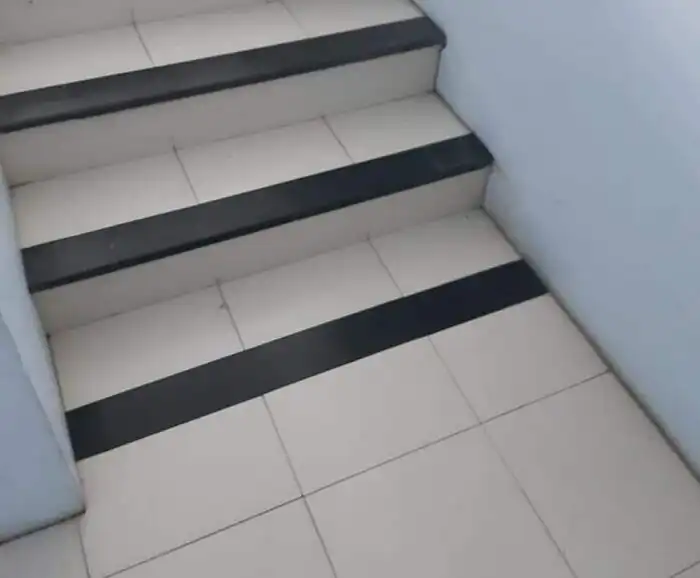 Veszélyes lépcsők 013