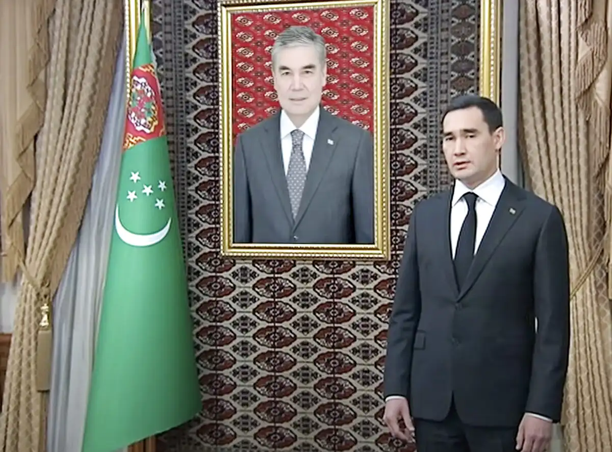 Türkmenisztán dolgok 013