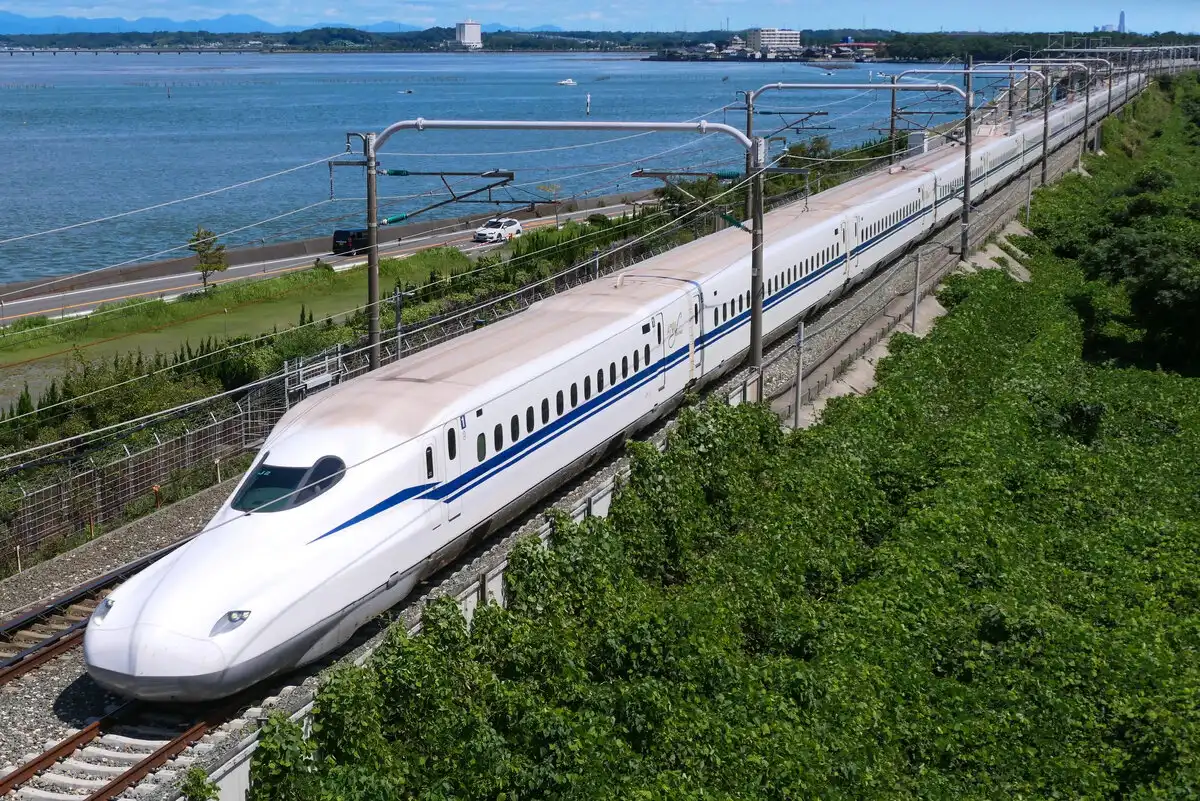 Japán vonatok orrhossza 005