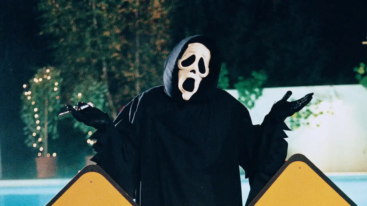 film, horror paródia, Horrorra akadva, Horrorra akadva 6, mit tettél tavaly nyáron, mozi, Sikoly, Tudom, vígjáték, Wayans fivérek