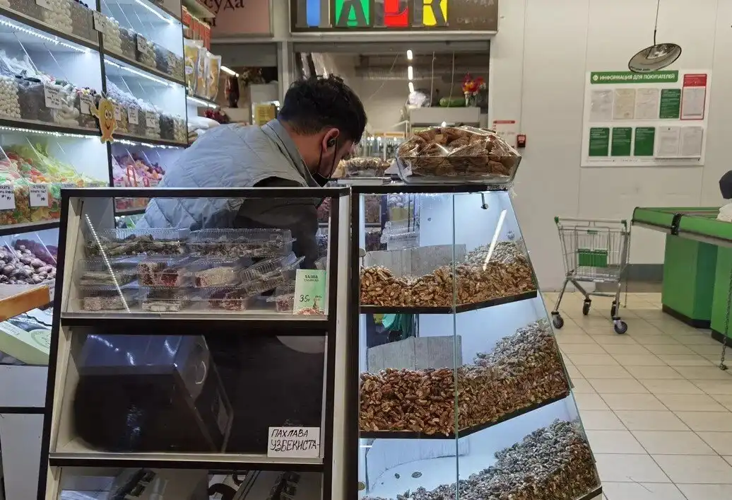 Miért kell megmosni a diót még akkor is, ha nem vagy egy finnyás ember (nem a porról és a koszról van szó) csíráztatás, dió, dió előkészítése, dió pörkölése, dióáztatás, diófélék, diómosás, egészséges táplálkozás, inhibitorok