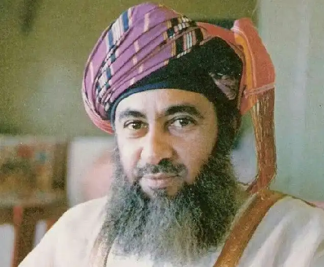 Egy ország, ahol nincsenek munkanélküliek vagy szegények, és a benzin olcsóbb, mint a víz arab országok, biztonságos ország, gazdasági fejlődés, ingyenes egészségügy, ingyenes oktatás, közel-kelet, luxus utazás, Omán, Ománi Szultanátus, Szultán Kábúsz