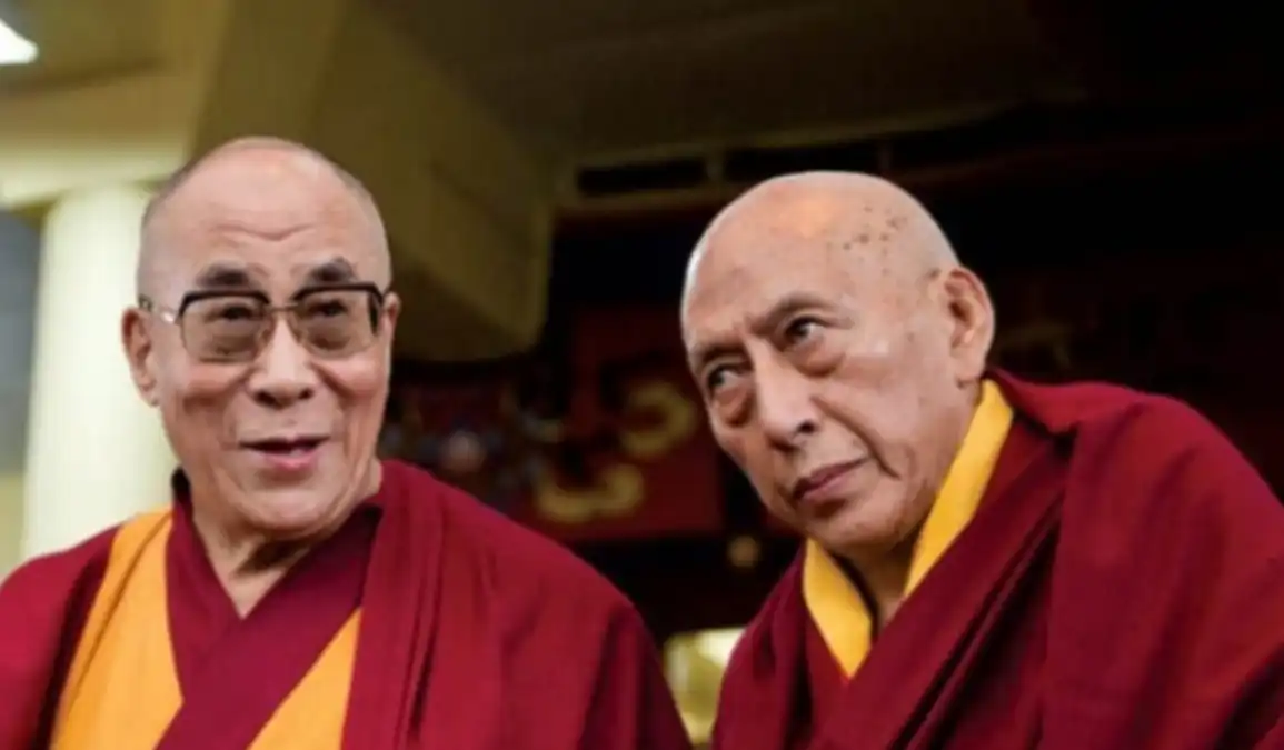 Hogyan döbbentik meg a tibeti szerzetesek a tudományt azzal, hogy a haláluk után nem indulnak bomlásnak? Egy jelenség, amelyre nincs tudományos magyarázat Bomlás hiánya, Buddhista szerzetesek, Dalai Láma, Halál utáni állapot, Meditáció, Spirituális jelenségek, tudat, Tudományos rejtély, Tukdam