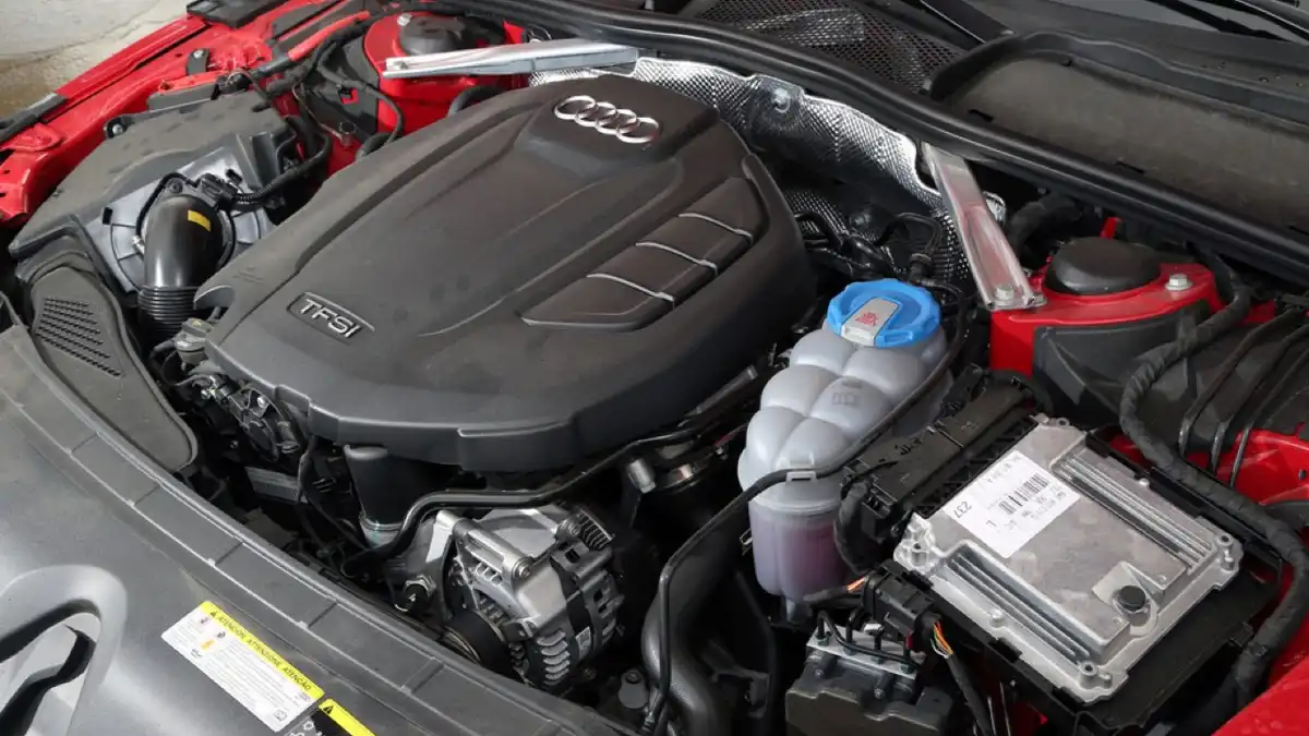 TFSI: Mi ez a motor, és miben különbözik a többitől Audi motor, Downsizing, Downspeeding, Közvetlen befecskendezés, Motor technológia, TFSI motor, TSI motor, Turbófeltöltő, VAG motorok, Volkswagen motor