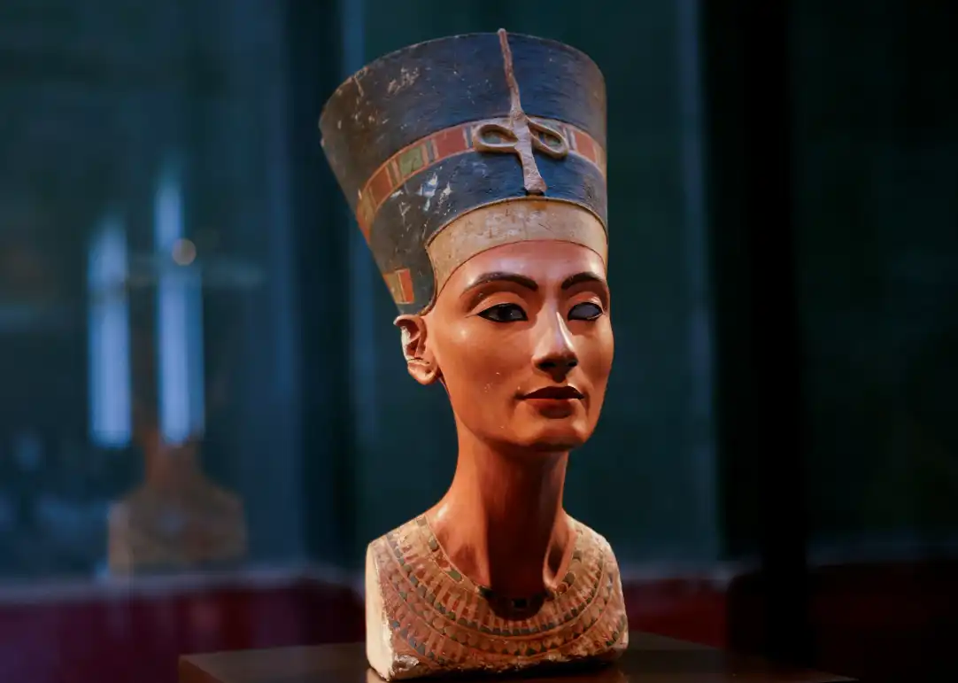 Hogyan mosakodtak és maradtak tiszták az ókori egyiptomi nők: Elmondom és megmutatom dezodor, fogápolás, fürdés, higiénia, ókori Egyiptom, paraziták, ruhatisztítás, sampon, smink, tisztálkodás