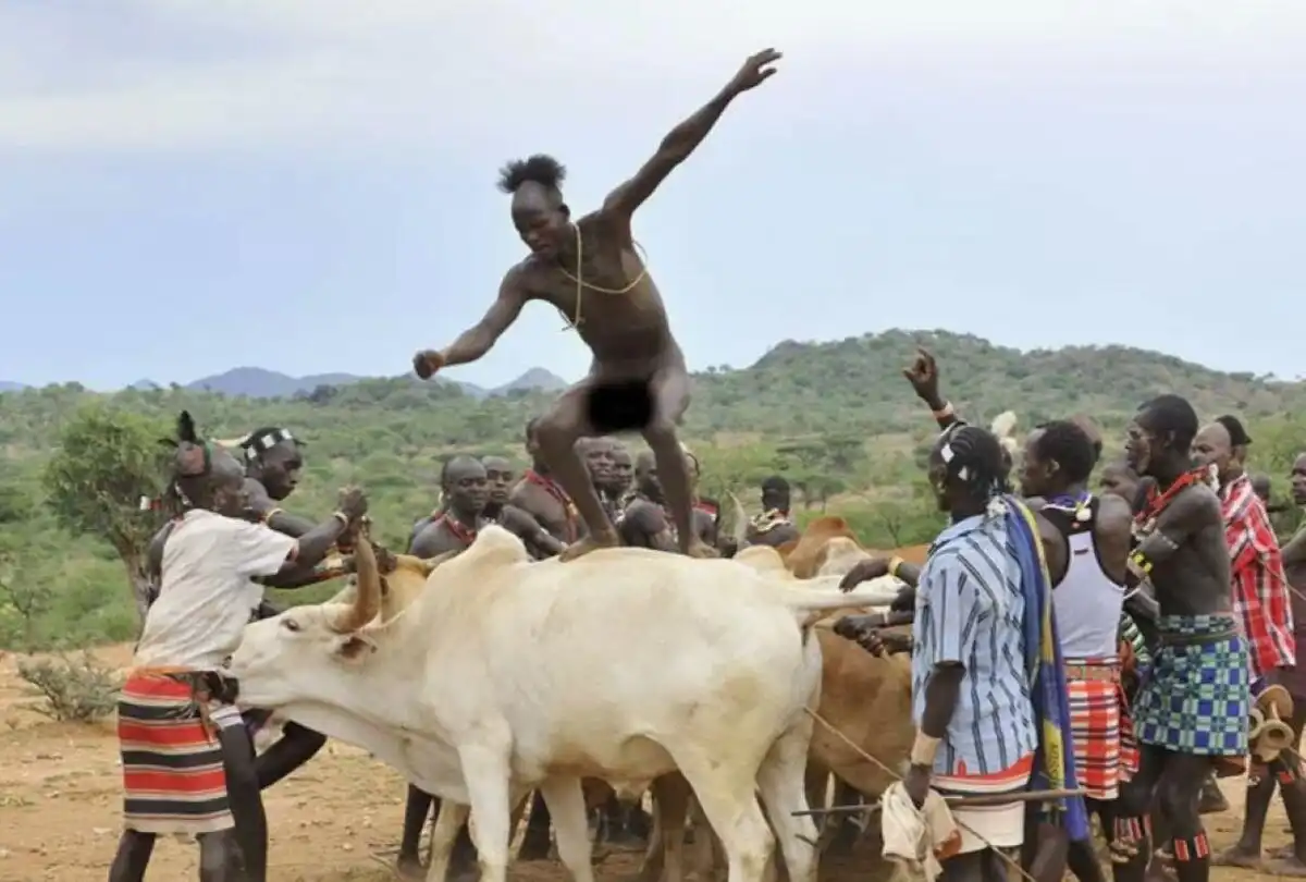 A 10 legvadabb afrikai hagyomány, amely ma is létezik afrika, afrikai törzsek, busmanok, csevák, hagyományok, hamarok, Kultúra, maszájok, szokások, vodaabék