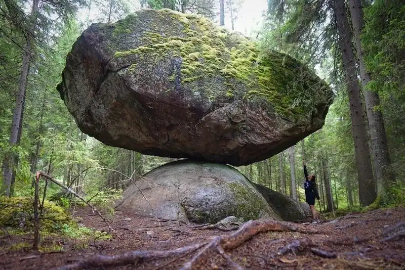 14 fotó, amik megmutatják, hogy mi az a megalofóbia – a nagy tárgyaktól való félelem extrém méretek, félelem, fóbiák, fotóválogatás, gigantikus gépek, lenyűgöző építmények, Megalofóbia, nagy méretek, óriási tárgyak, szorongás