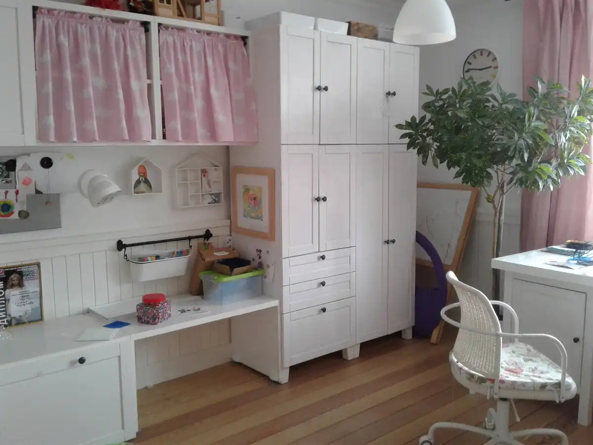 Még soha nem láttam ilyen panellakást! Ez a család csodát tett ezzel a 10. emeleti lakással család, DIY, enteriőr, fa, felújítás, inspiráció, lakás, lakberendezés, otthon, rusztikus