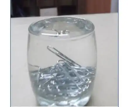 A feneketlen pohártrükk titka, ami ámulatba ejti a gyerekeket és a felnőtteket is fizikaórán DIY, Felület, fizika, geometria, kísérlet, oktatás, térfogat, trükk, tudomány, víz
