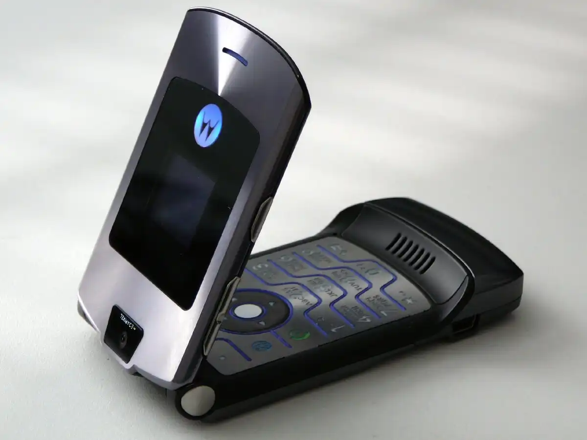 Hogyan ment tönkre az amerikai Motorola cég, a mobilkommunikáció megalkotója Bukás, innováció, márka, mobiltelefon, Motorola, rádió, technológia, Telekommunikáció, történelem, usa