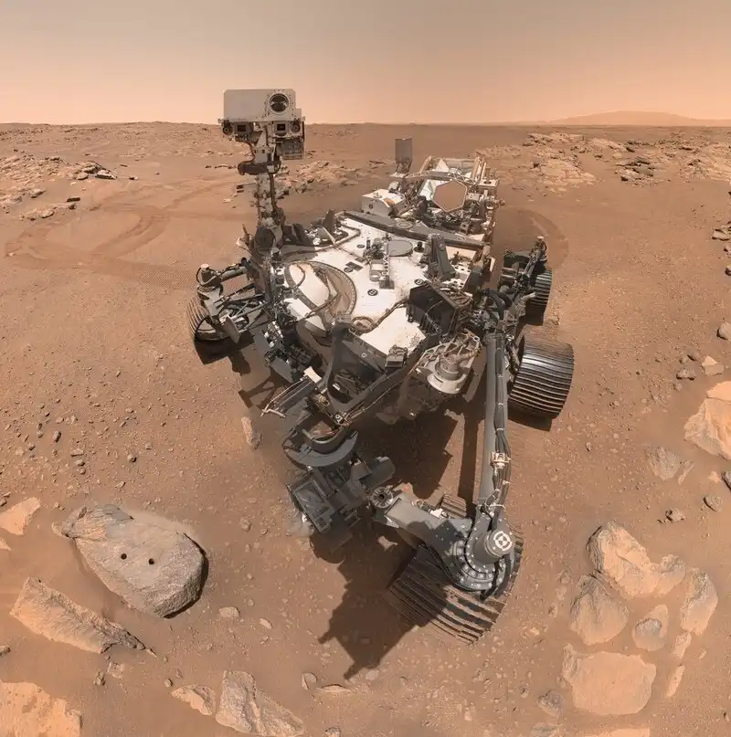 Mik ezek a furcsa kopásnyomok a Curiosity marsjáró kerekein, mikor alig 31 kilométert tett meg Curiosity, galéria, Mars, Mérnökség, NASA, Perseverance, Robotika, Rover, technológia, tudomány, Űrkutatás