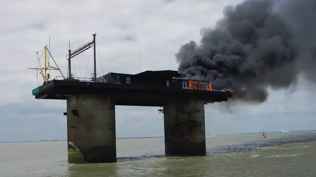 Sealand – egy büszke hercegség két betonoszlopon Erőd, függetlenség, hercegség, Kalózrádió, különlegesség, Mikronemzet, online, Sealand, Szuveneritás, történelem