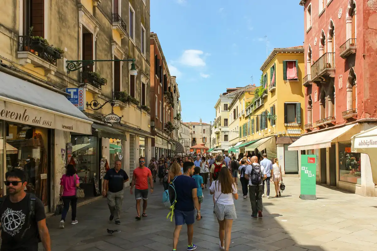 10 kellemetlen tény Velencéről, ami miatt kényelmetlenül érzik magukat a turisták csalódás, Ellenérvek, Kritika, olaszország, Tömegturizmus, turizmus, utazás, Útiélmény, valóság, velence