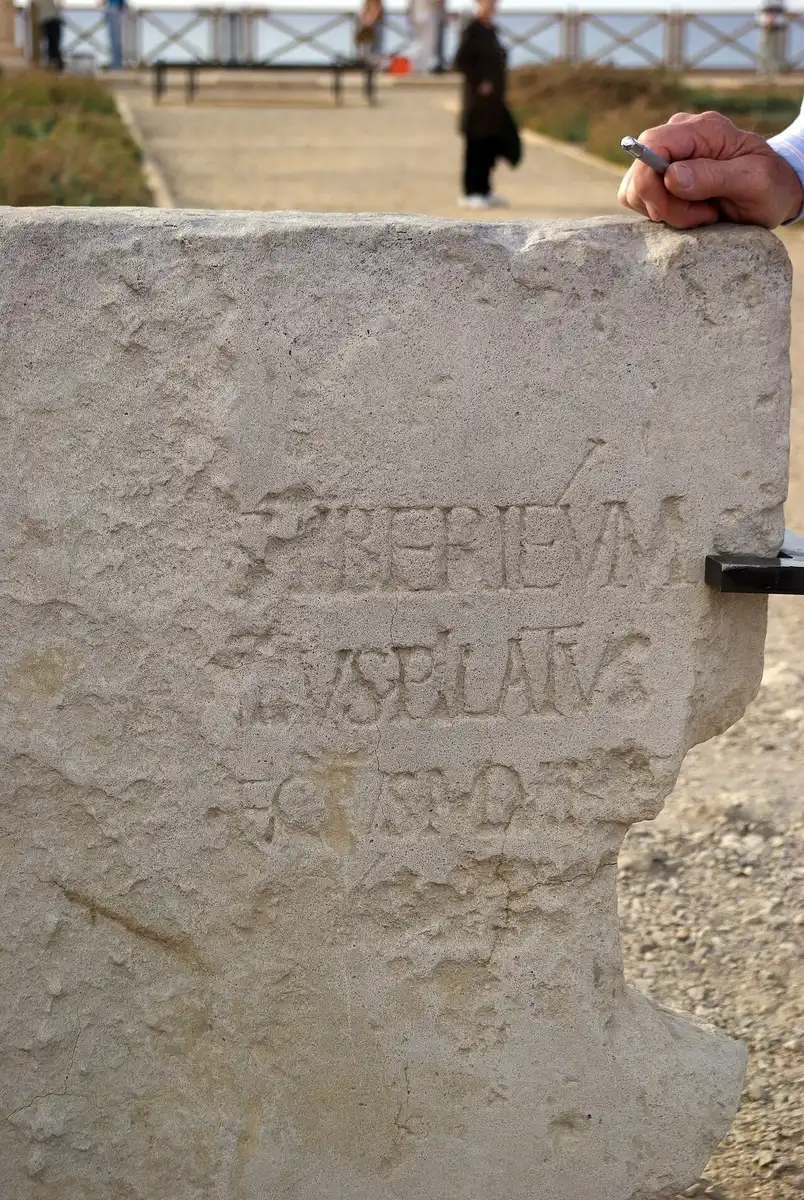 Mi történt Poncius Pilátussal Krisztus halála után? Biblia, hatalom, Ítélet, Jézus, Júdea, kereszténység, legenda, Pilátus, Róma, történelem
