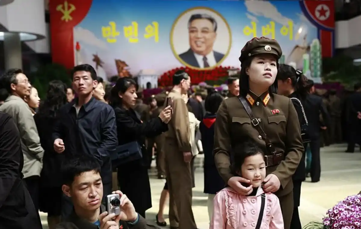 Milyen lánynak lenni Észak-Koreában? Hogyan élnek és kivel házasodnak össze? Életmód, Észak-Korea, hagyomány, hatalom, házasság, Kultúra, Nemek, Szocializmus, társadalom, változás
