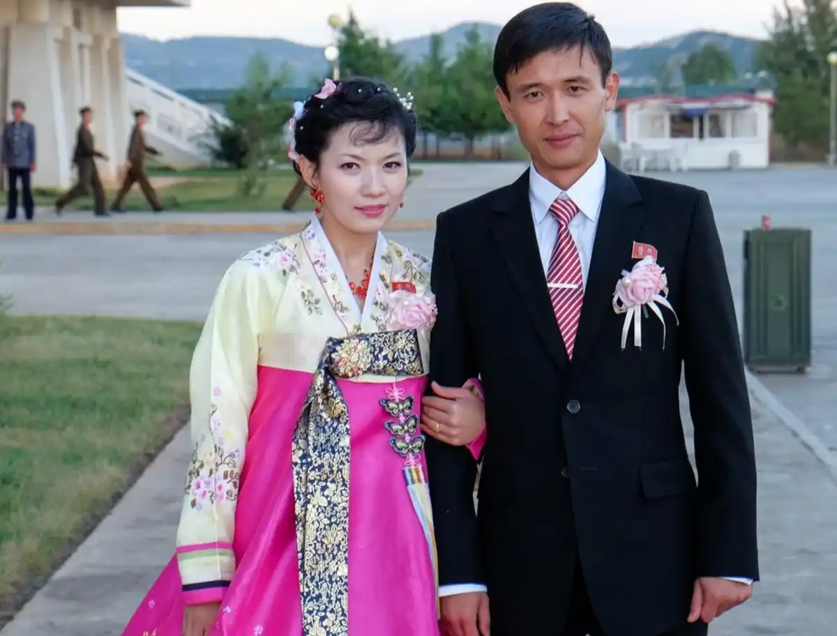 Milyen lánynak lenni Észak-Koreában? Hogyan élnek és kivel házasodnak össze? Életmód, Észak-Korea, hagyomány, hatalom, házasság, Kultúra, Nemek, Szocializmus, társadalom, változás
