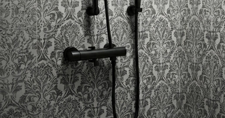 Miért nem használnak fürdőkádat és zuhanykabint az USA-ban és Kanadában? Van egy harmadik lehetőség, ami mindenben jobb (én is ilyet akarok)