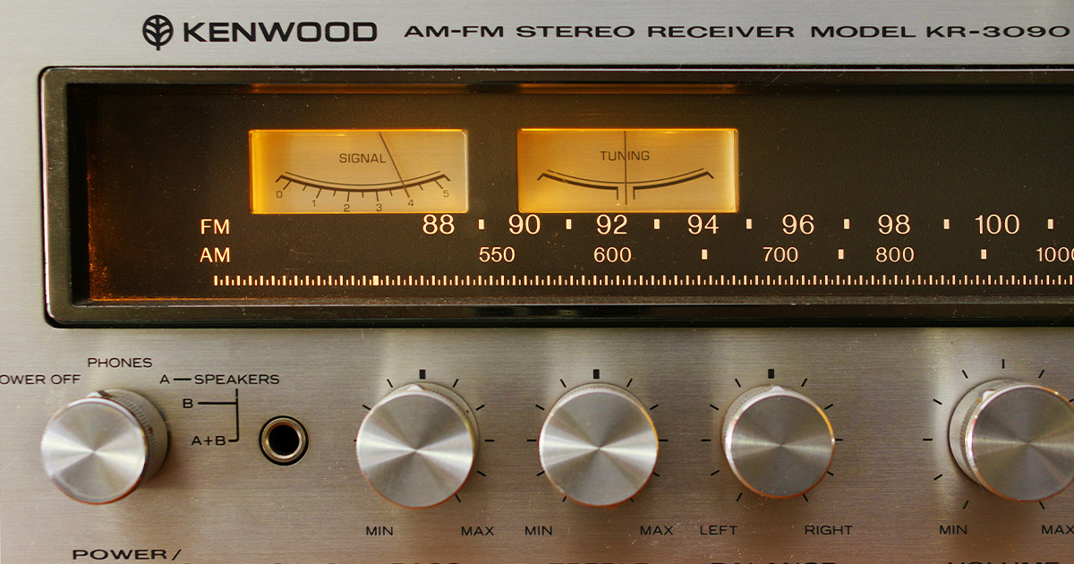 Miért van a rádióknak AM sávjuk, mikor azon csak interferencia van?