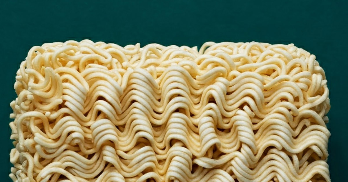 A teljes igazság az instant tésztáról: hogyan készül és mennyire káros