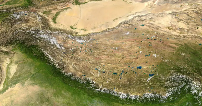 Miért Kerülik a Repülők Tibet és az Antarktiszt? 5 Ok