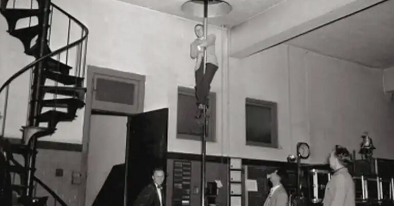 Miért kezdtek a tűzoltók a 19. században lecsúszni egy oszlopon, a létra vagy lépcső helyett?