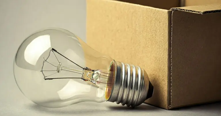 Miért dobtam ki az összes LED-lámpát a házamból, és szereltem be helyettük normál izzólámpákat?