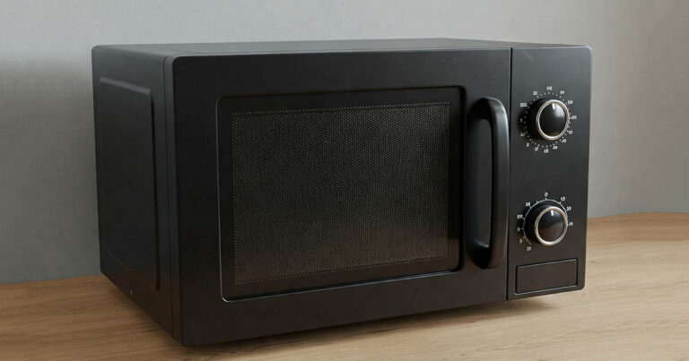 Egy mikrohullámú sütőt könnyű rossz helyre tenni: elmondom, hova nem szabad
