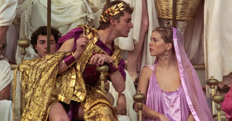 Hogyan élt és szórakozott a legendás Caligula császár?