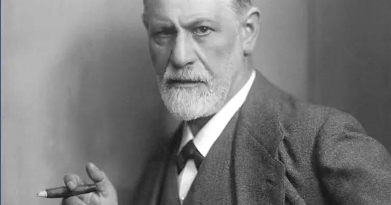 Hogyan lehet azonnal „átlátni” az emberen: Freudnak volt egy zseniális trükkje. Hogyan lehet megérteni az embert