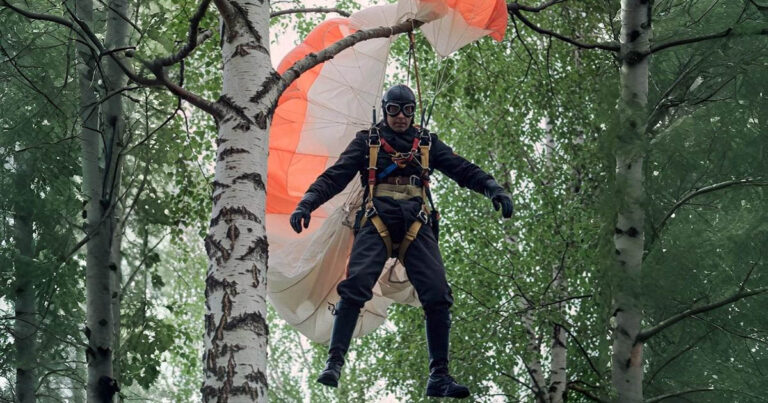 Háborús szabály: Miért nem lőhető le a lezuhant pilóta? 3 ok!
