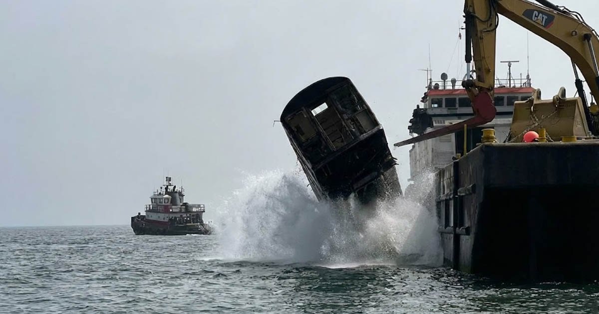Az Egyesült Államok több ezer metrókocsit dobott az óceánba. Mi lett a vége ennek a furcsa kísérletnek?