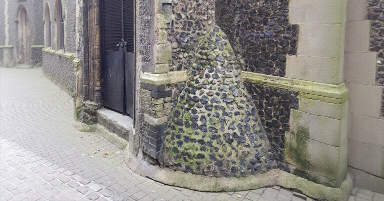 9 titokzatos építmény a modern városokban, amikről a turisták nem is sejtik, hogy milyen fontos szerepük volt régen