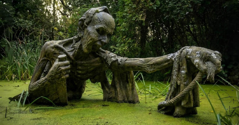 Top 10 Félelmetes Látványosság: Kiráz a Hideg Bolygónk Csodáitól!