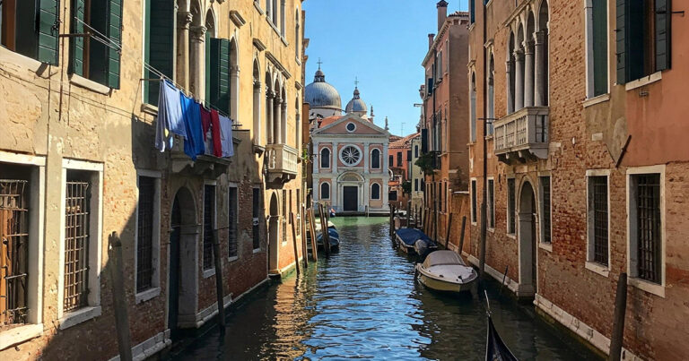 Hogyan élnek Velencében: bemutatom a mindennapi életük sajátosságait